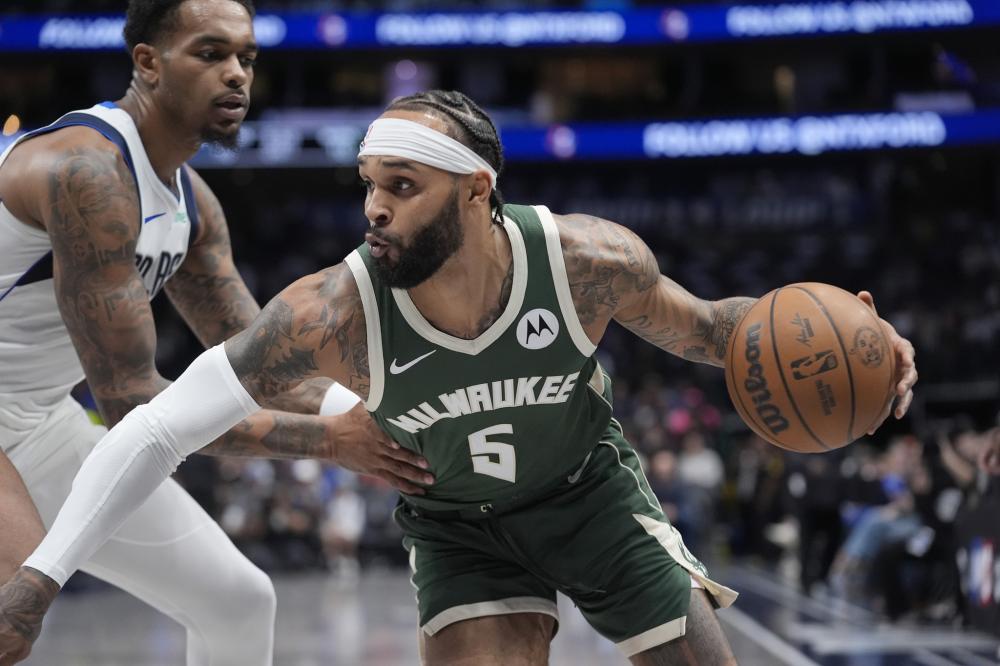 在郑钦文稳 在郑钦文稳