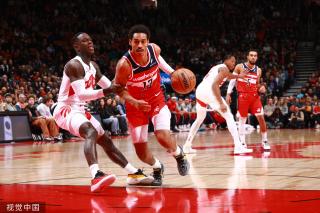 牙队连续3 牙队连续3