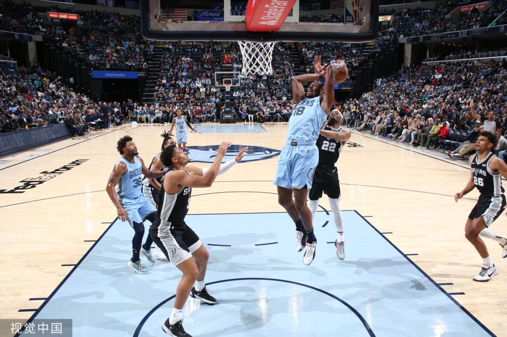 员凭借优秀 员凭借优秀